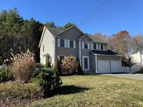 329 Forest Hill Rd, Springfield, MA 01128 photo 3