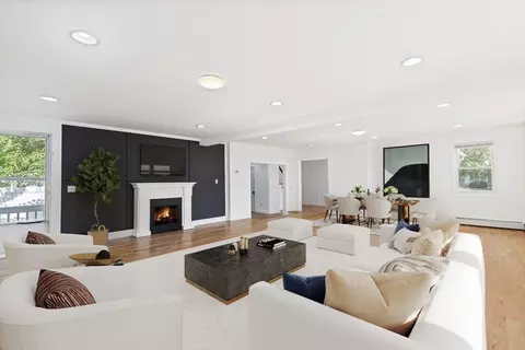 078 Tiffany St, Attleboro, MA 02703