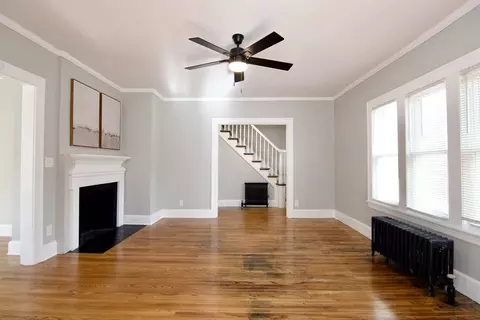 42 Fenwick St, Springfield, MA 01109 photo 6
