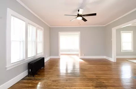 42 Fenwick St, Springfield, MA 01109 photo 9