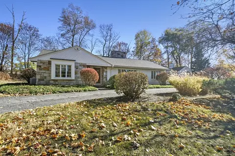 16 Terrace Dr, Worcester, MA 01609 photo 40