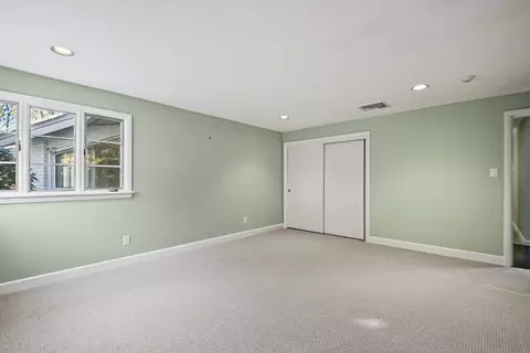 16 Terrace Dr, Worcester, MA 01609 photo 33