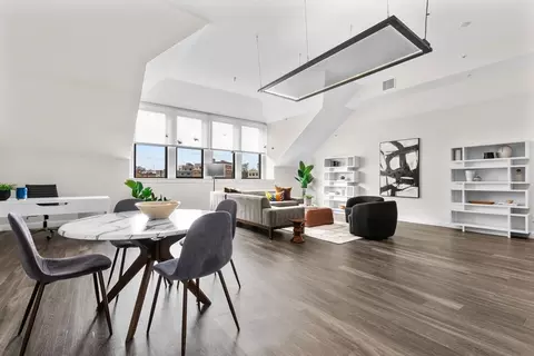 1022 Hancock St #304, Quincy, MA 02169