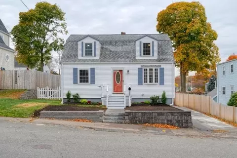 7 Weyham Rd, Weymouth, MA 02191