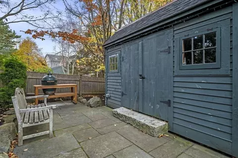 Exterior - 26 Franklin, Marblehead, MA 01945 photo 5 of 7