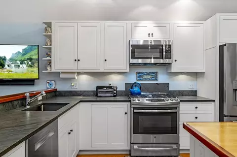 Kitchen - 26 Franklin, Marblehead, MA 01945 photo 4 of 5