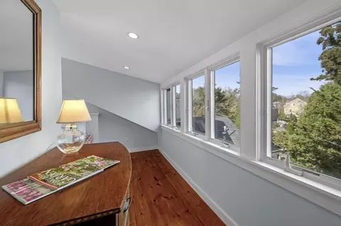 Entry Way - 26 Franklin, Marblehead, MA 01945 photo 4 of 4