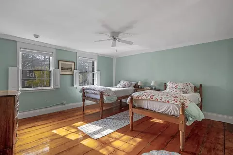 Bedroom - 26 Franklin, Marblehead, MA 01945 photo 2 of 6