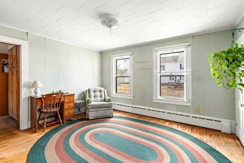 48 Maple St, Easthampton, MA 01027 photo 11