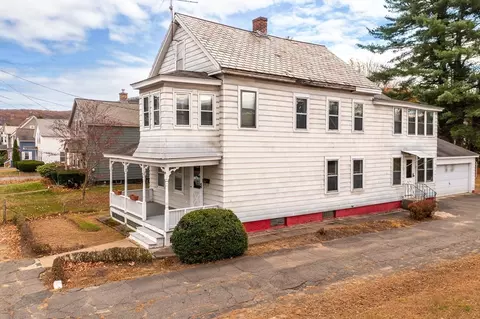48 Maple St, Easthampton, MA 01027 photo 2