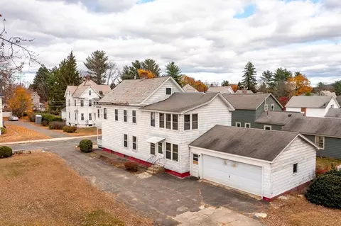 48 Maple St, Easthampton, MA 01027 photo 4