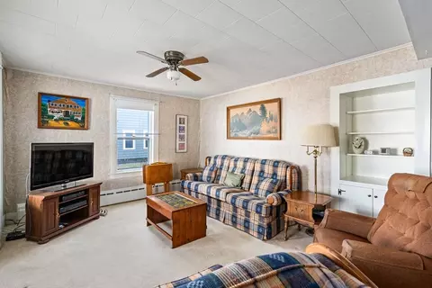 48 Maple St, Easthampton, MA 01027 photo 7