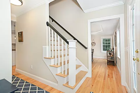 28 Beechmont St, Worcester, MA 01609 photo 12