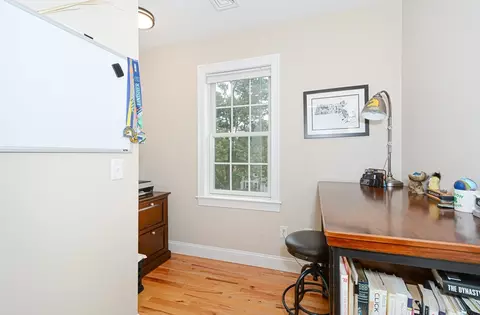 28 Beechmont St, Worcester, MA 01609 photo 21