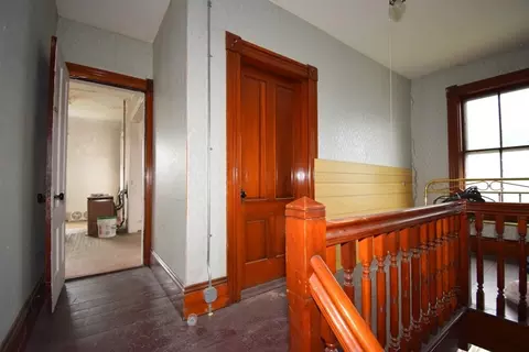 Entry Way - 36 Townsend St, Worcester, MA 01609 photo 4 of 4