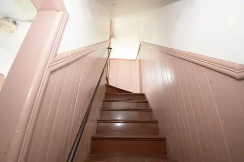 Entry Way - 36 Townsend St, Worcester, MA 01609 photo 2 of 4