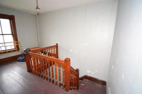 Entry Way - 36 Townsend St, Worcester, MA 01609 photo 3 of 4