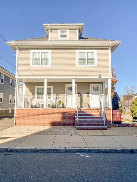 182 Bradford St #182, Everett, MA 02149