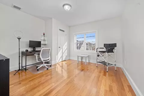 Bedroom - 182 Bradford St #182, Everett, MA 02149 photo 1 of 8