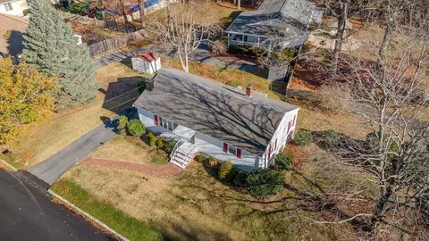 319 Hyacinth St, Fall River, MA 02720 photo 7