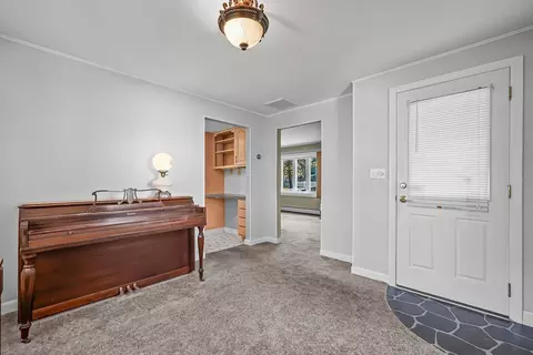 319 Hyacinth St, Fall River, MA 02720 photo 14