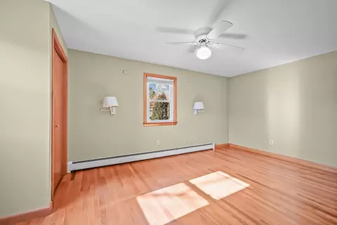 319 Hyacinth St, Fall River, MA 02720 photo 33