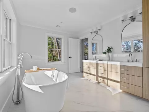 108 Birds Hill Ave, Needham, MA 02492 photo 25