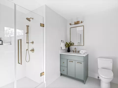 108 Birds Hill Ave, Needham, MA 02492 photo 33