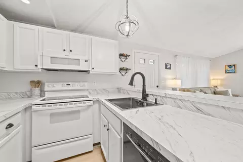 35 Ashumet Rd #5D, Mashpee, MA 02649 photo 9