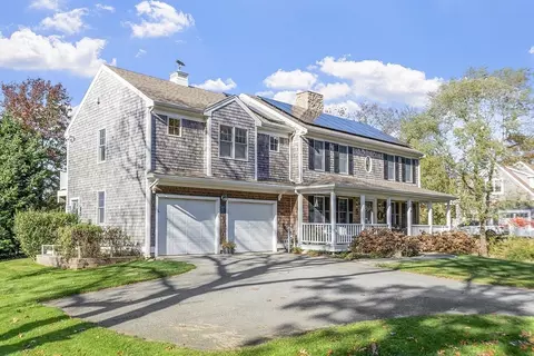 29 Beachway Rd, Sandwich, MA 02537