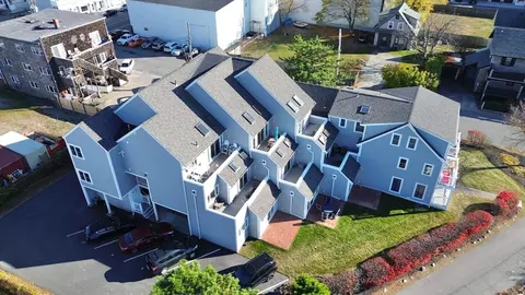 180 Cadish Ave #11, Hull, MA 02045