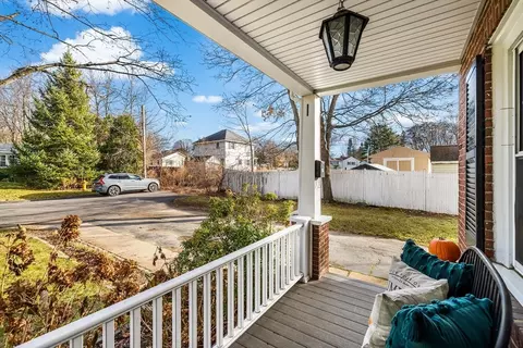 Exterior - 10 Myrtle Rd, Gardner, MA 01440 photo 2 of 7
