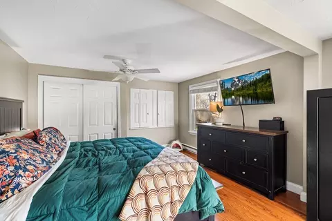 Bedroom - 10 Myrtle Rd, Gardner, MA 01440 photo 3 of 7