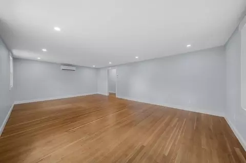 18 Moffett St, Methuen, MA 01844 photo 13