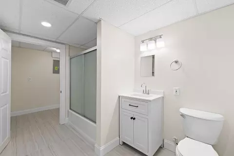 945 Wilson Rd, Fall River, MA 02720 photo 31