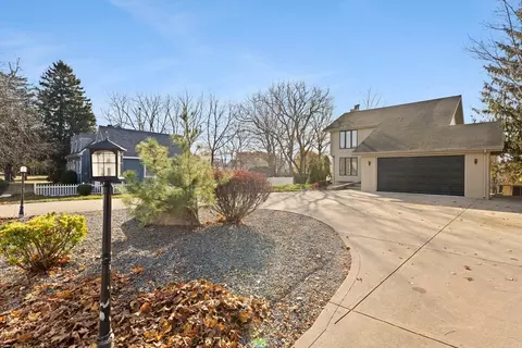 945 Wilson Rd, Fall River, MA 02720 photo 2