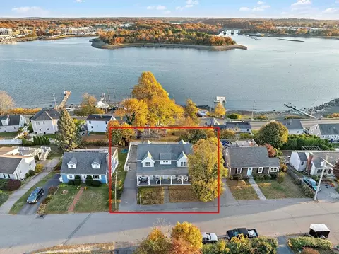 130 Prospect Hill Dr, Weymouth, MA 02191