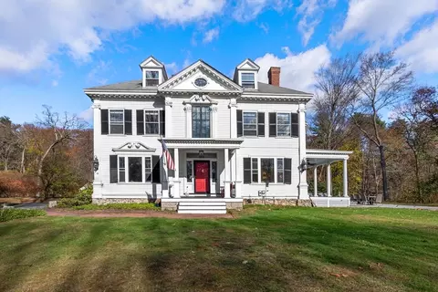 19 Nash Ln, Weston, MA 02493