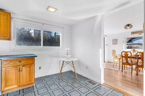 41 Vista Dr, Danvers, MA 01923 photo 6