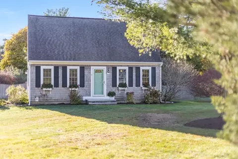 23 Kimberly Way, Harwich, MA 02645