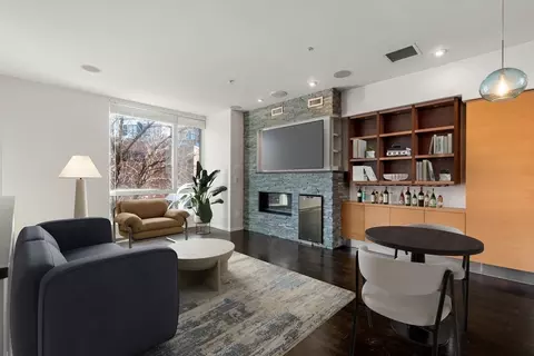 3 Dorchester St #3A, Boston, MA 02127