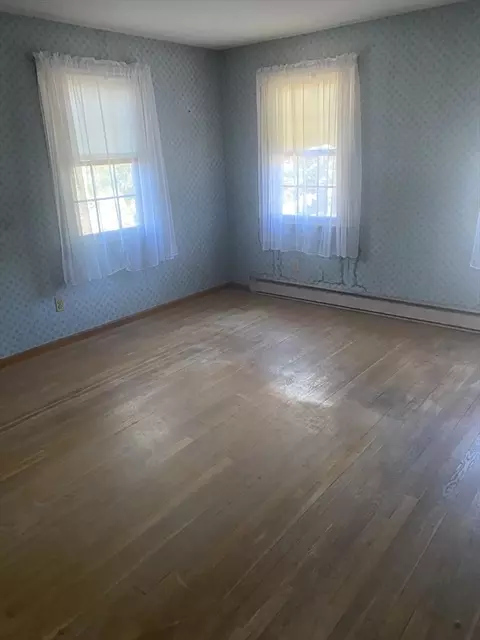 20 Gregory Ln, West Springfield, MA 01089 photo 8