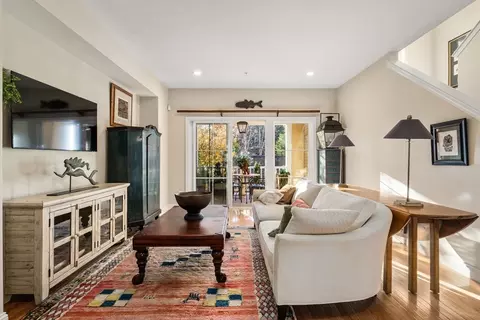 133 Boatwrights Loop, Plymouth, MA 02360