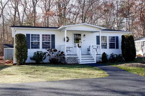 50 Highland St #244, Taunton, MA 02780