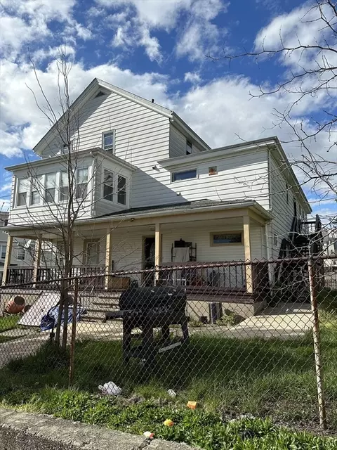 857 Pine St, Fall River, MA 02720 photo 3