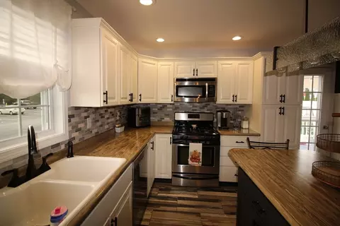Kitchen - 539 Kennedy St, Fall River, MA 02721 photo 2 of 3