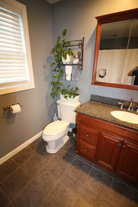 Bath - 539 Kennedy St, Fall River, MA 02721 photo 4 of 4
