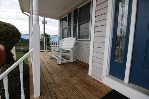 Exterior - 539 Kennedy St, Fall River, MA 02721 photo 3 of 8