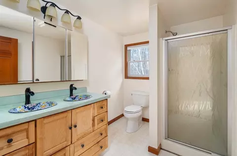 Bath - 44 Burt Rd, Westhampton, MA 01027 photo 3 of 3