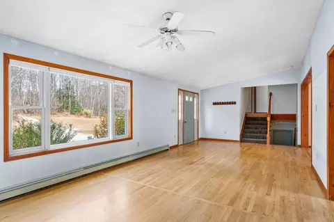 Living - 44 Burt Rd, Westhampton, MA 01027 photo 3 of 7